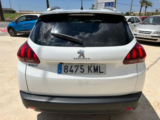  PEUGEOT 2008 ALLURE 1.2 E-THP AUTO SPANISH LHD IN SPAIN 23000 MILES SUPER 2018